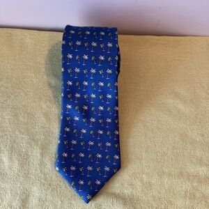 Tommy Hilfiger silk tie with palm trees